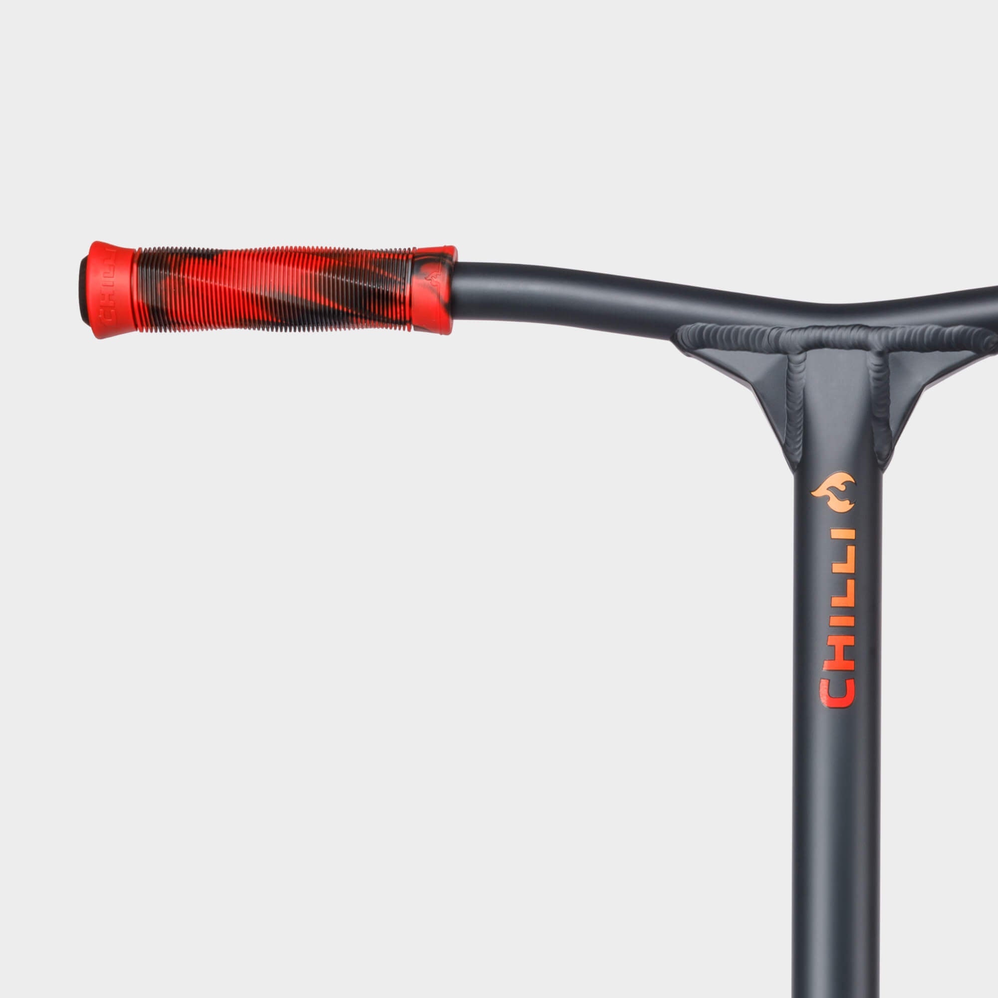 Reaper Venom Stunt Scooter: Black/Red