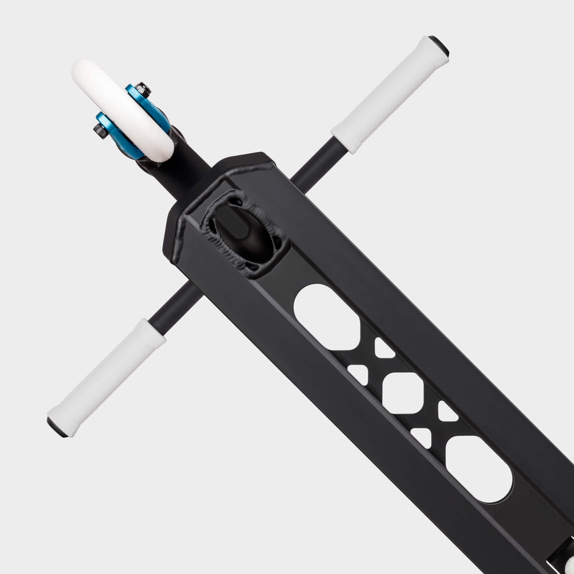Ventus Stunt Scooter: Black