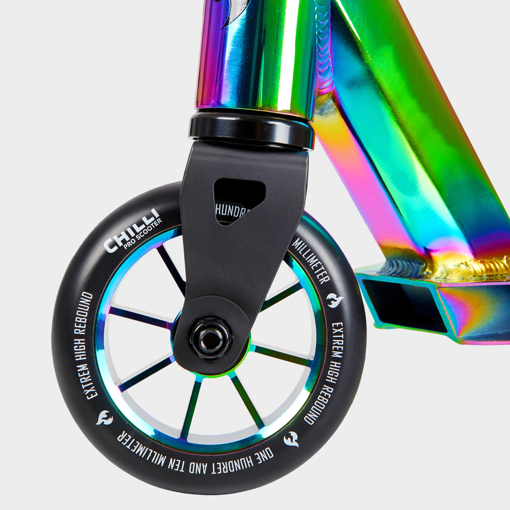 Base Rocky Stunt Scooter: Neochrome
