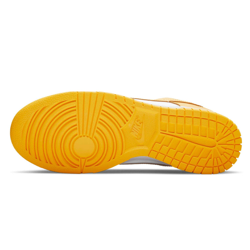Nike Dunk Low 'Laser Orange' (W)